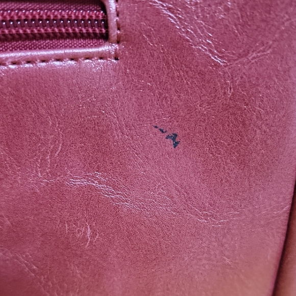 NWT Mellow World Salome Maroon 3D Embossed Gloral Satchel With Crossbody Strap - Picture 4 of 8